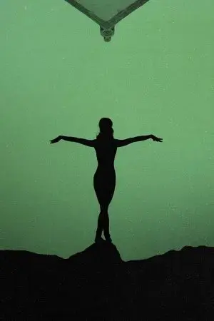 Y Tiên Trở Về Thống Trị Thành Phố